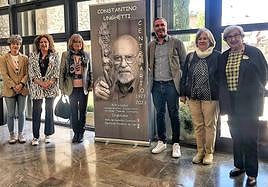 Foto de familia del alcalde de Castellar y ponentes de las jornadas.