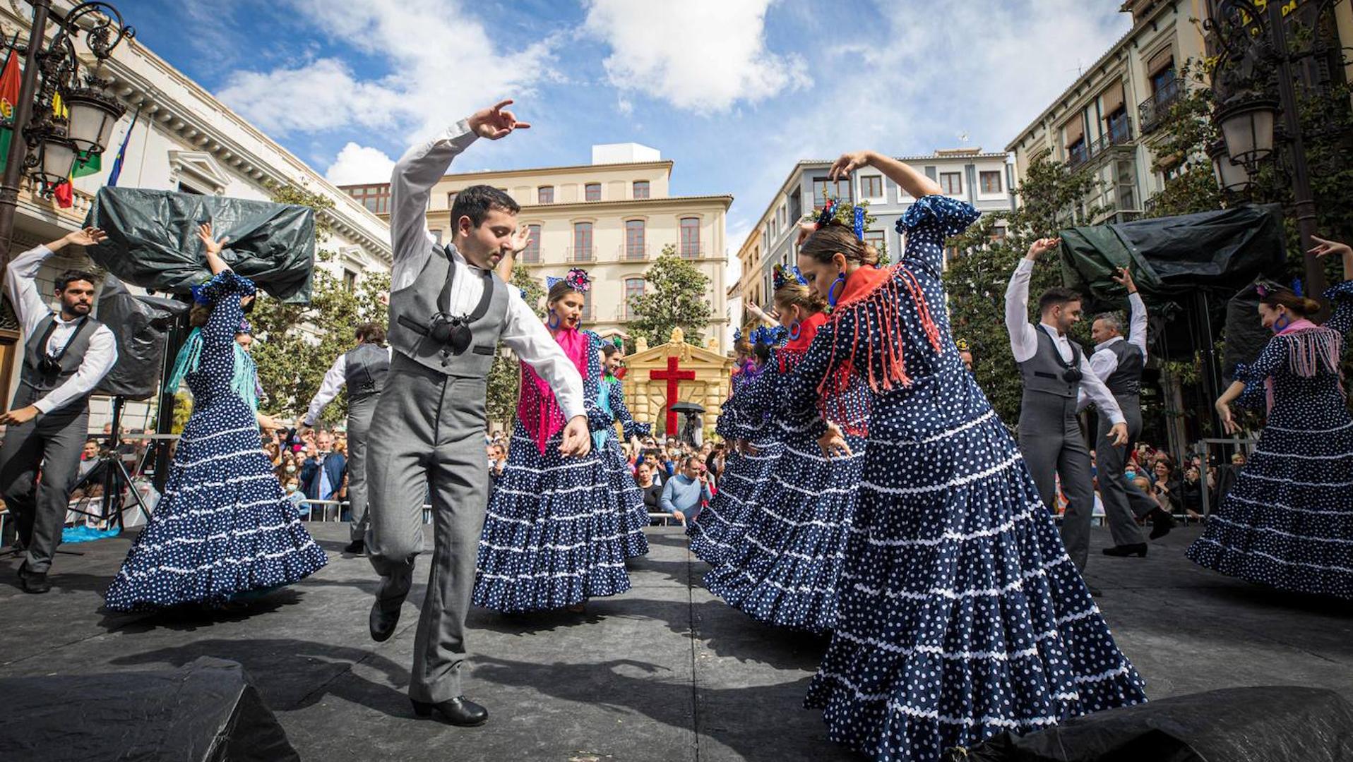 Qué tienes que saber si vienes a Granada para celebrar las Cruces Ideal