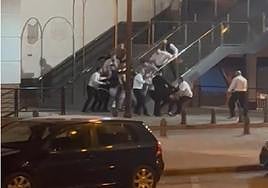 Pelea en las puertas de la Mae West.