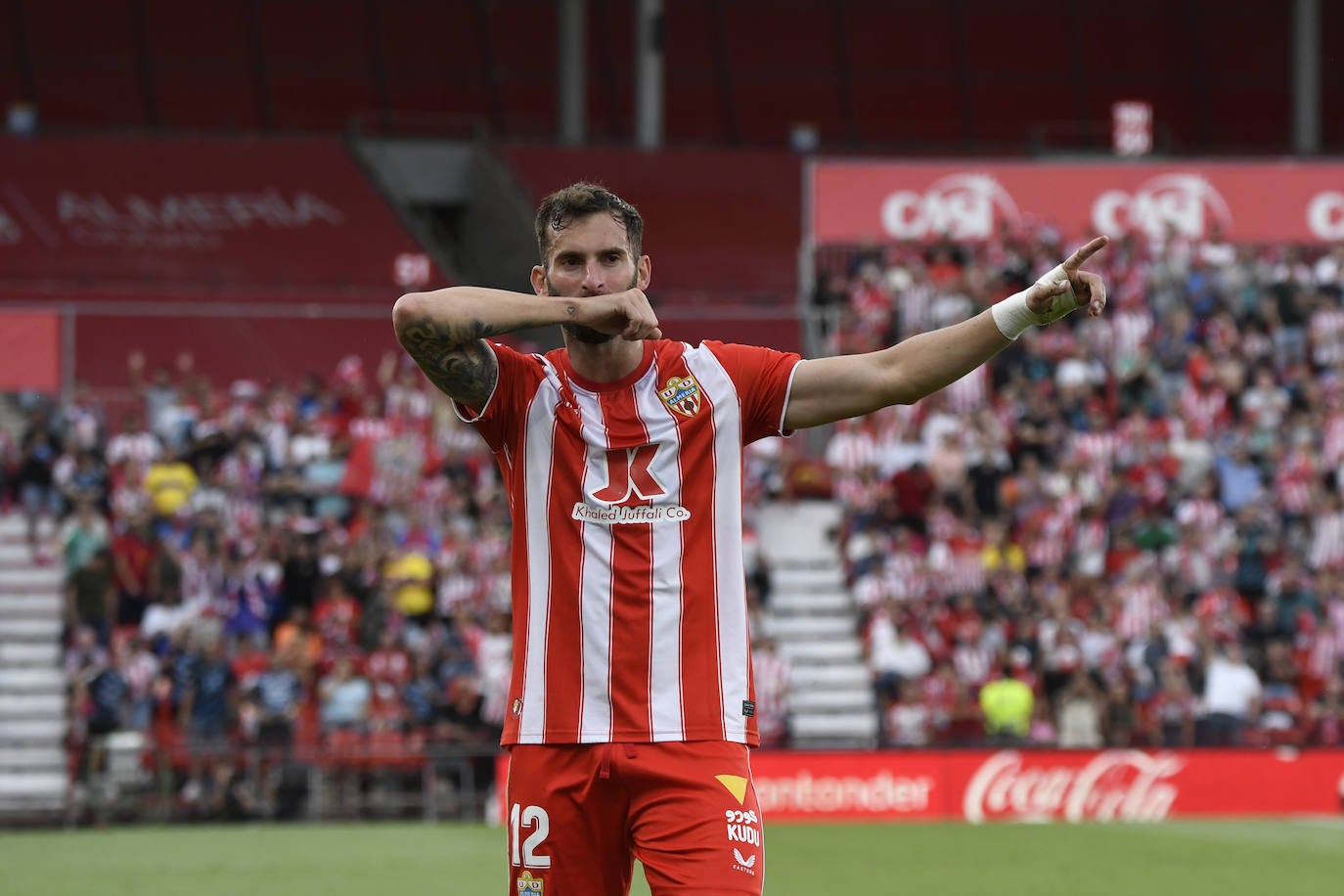 Las imágenes de la victoria del Almería ante el Elche