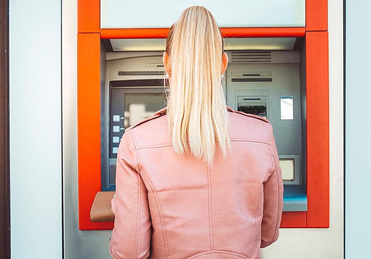 El Banco de España lanza un aviso sobre los recibos de agua y luz.