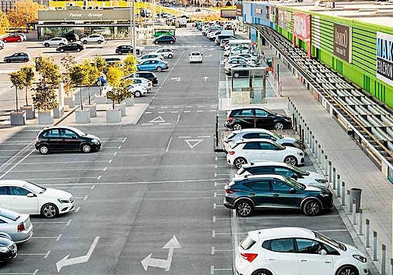 Álvaro Moreno abrirá en el Granaita su tienda más grande de España