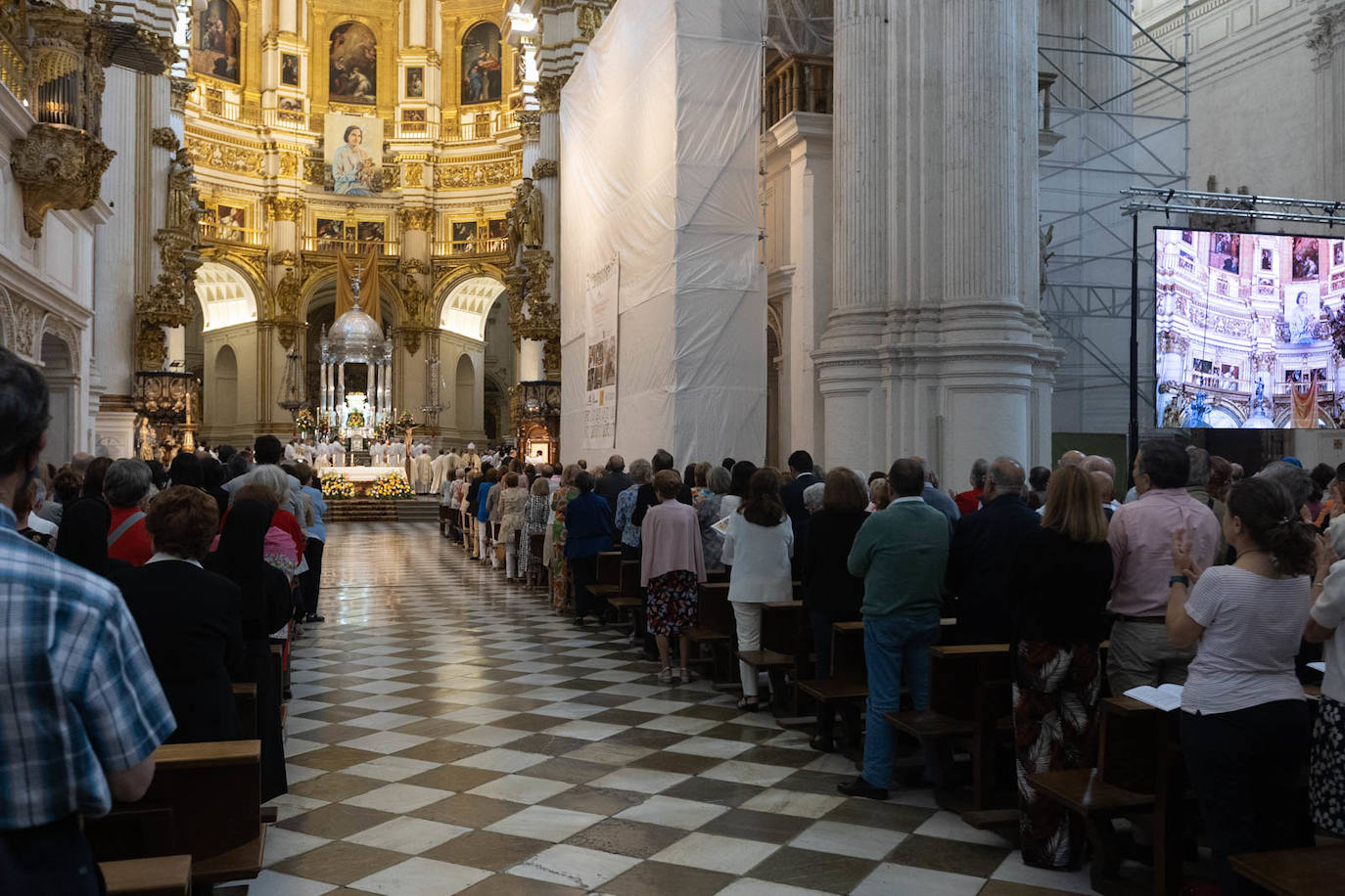 Las mejores imágenes de la beatificación de Conchita Barrecheguren en Granada