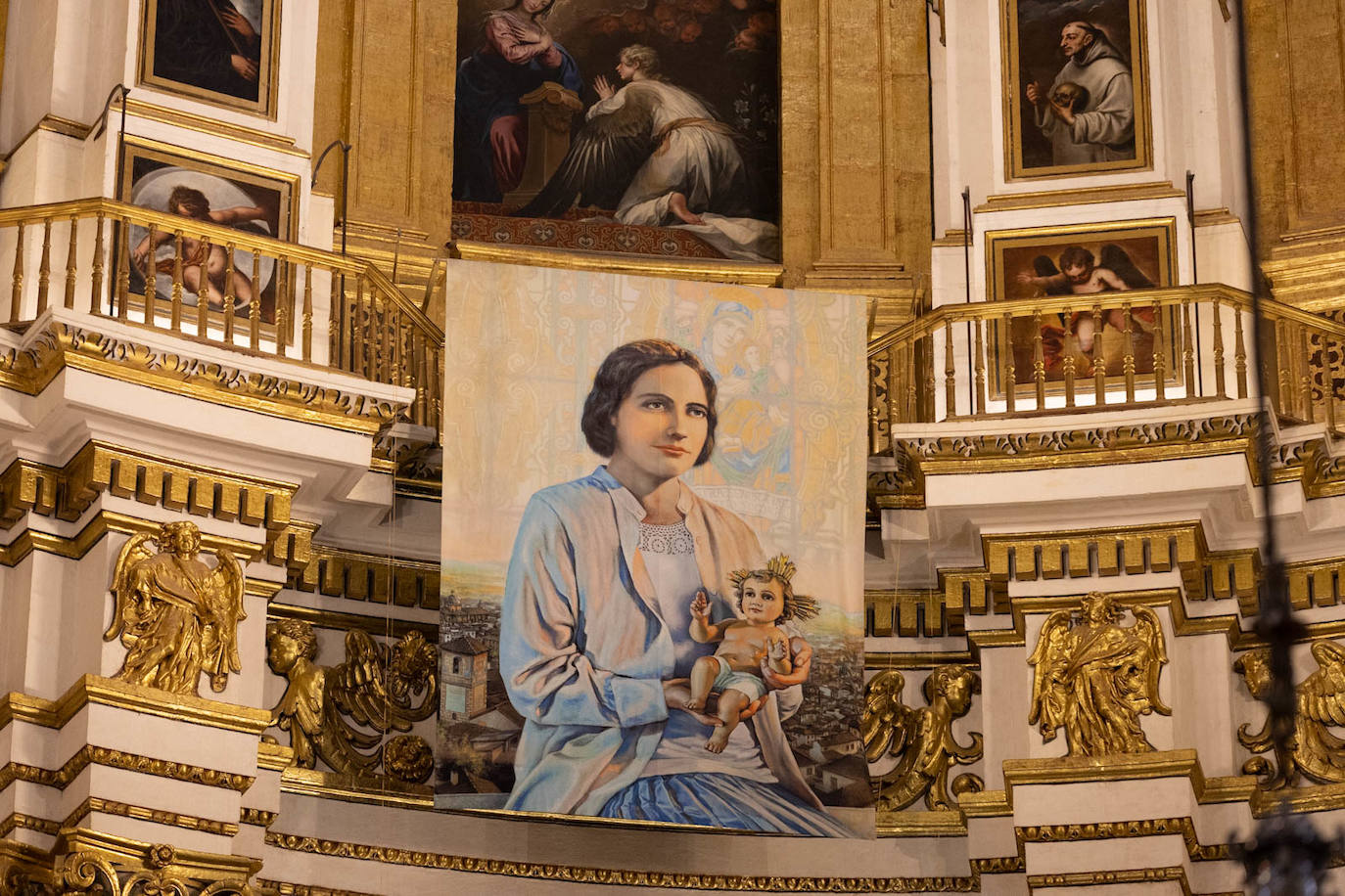 Las mejores imágenes de la beatificación de Conchita Barrecheguren en Granada