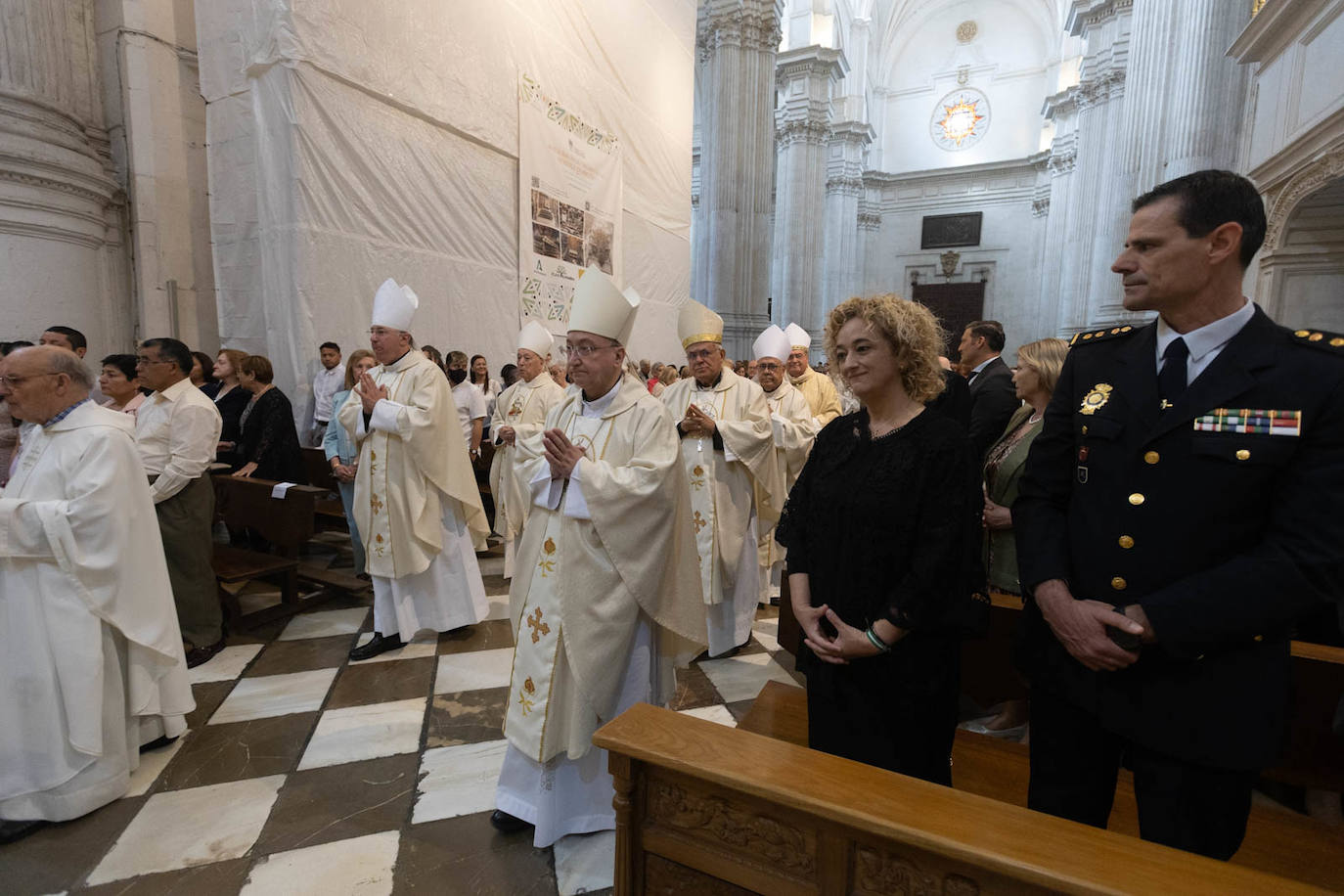 Las mejores imágenes de la beatificación de Conchita Barrecheguren en Granada