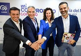 Presentación del programa electoral en la sede de campaña del PP de Almería, este viernes.