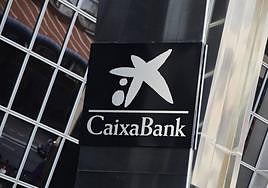 Caixabank ha modificado algunas condiciones a miles de clientes.