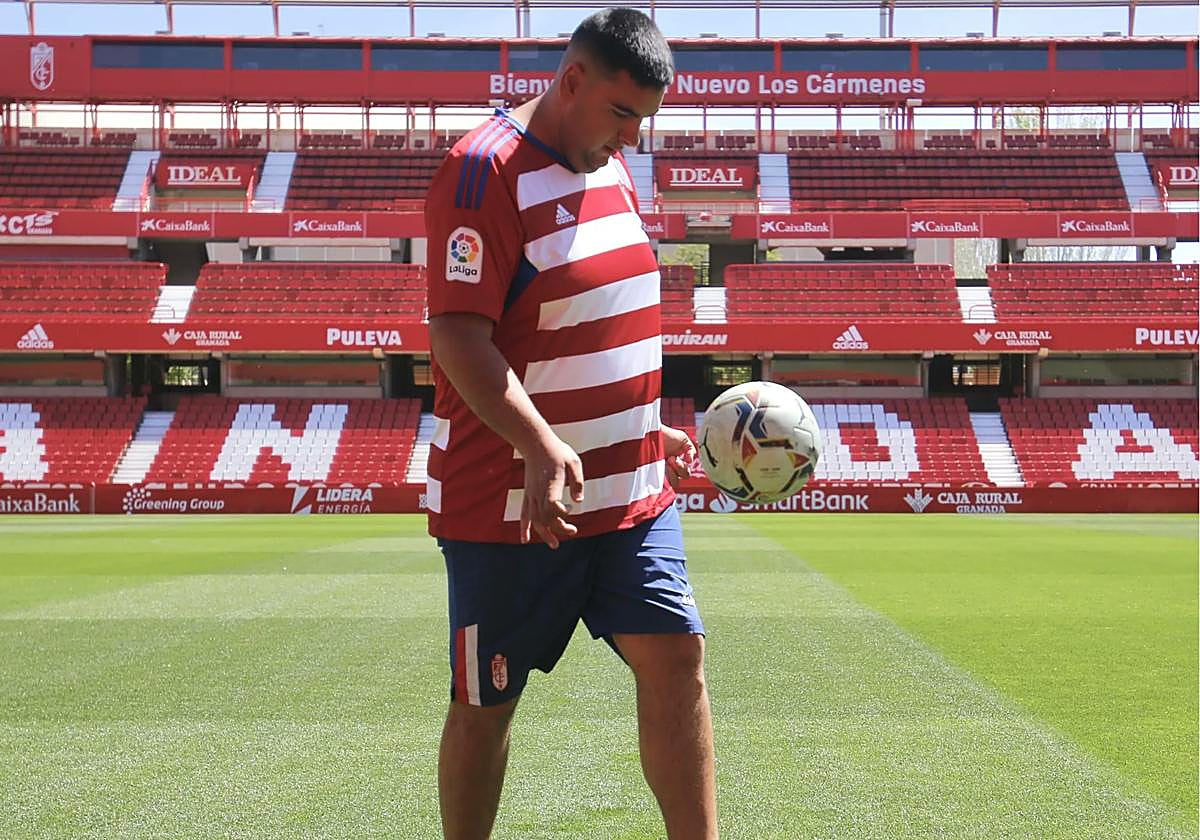 Imagen de El Patica en Los Cármenes compartida en las redes sociales del Granada.