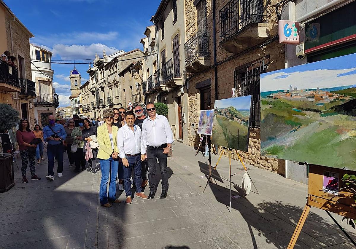 Visita a las obras expuestas en el municipio de Castellar.