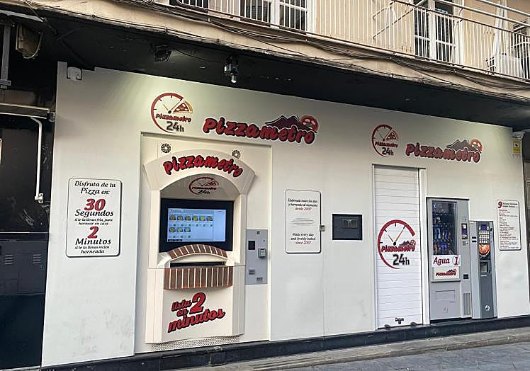 El establecimiento 'Pizzametro 24 horas' de la calle Acera del Darro.