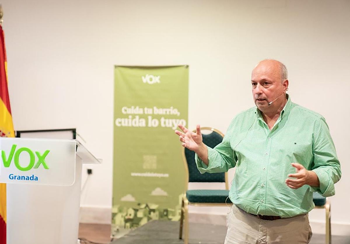 El candidato de Vox en Salobreña anuncia medidas contra la venta ilegal