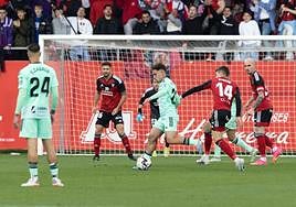 El partido entre Granada y Mirandés a pie de campo
