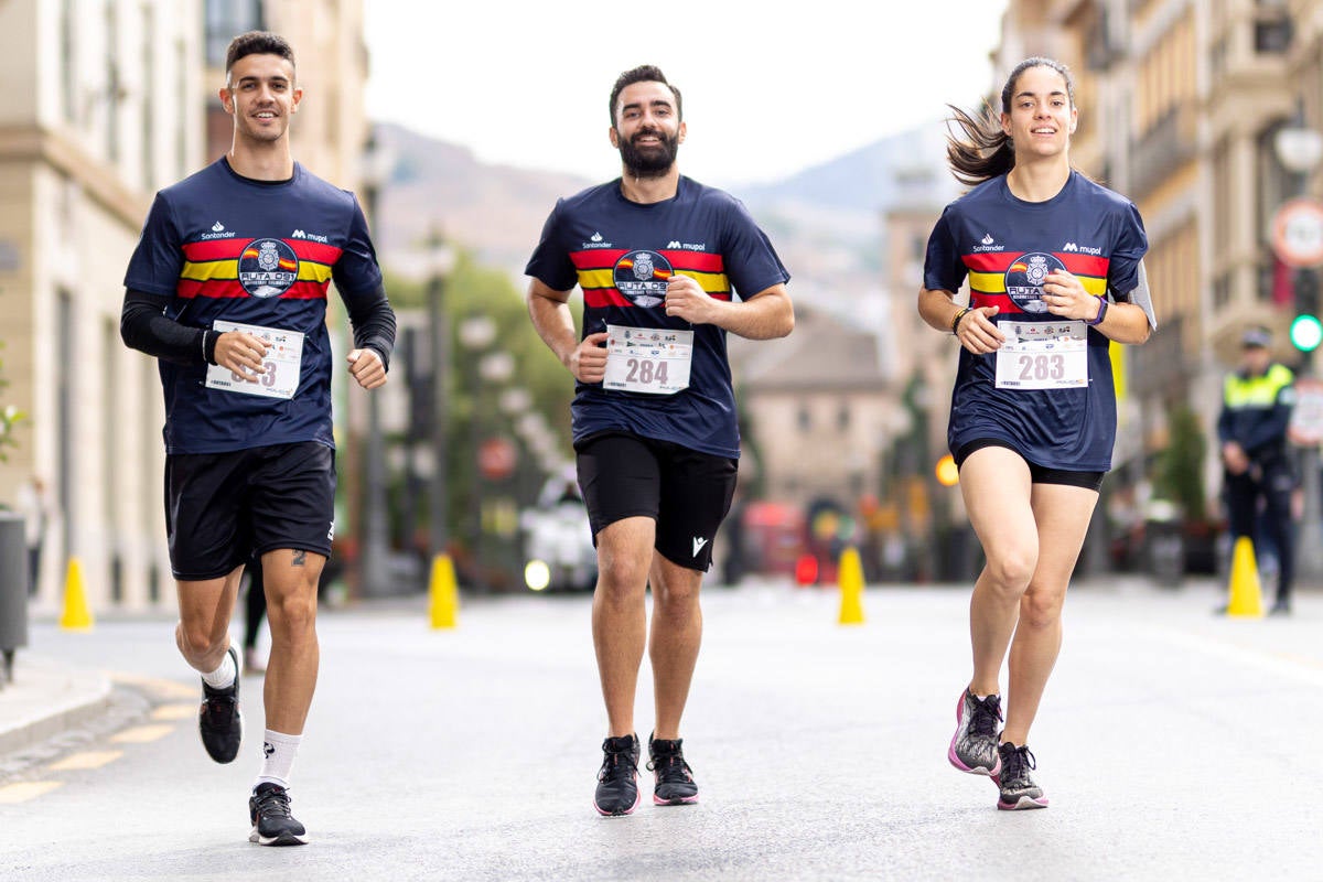 Encuéntrate en la carrera solidaria Ruta 091 de la Policía en Granada