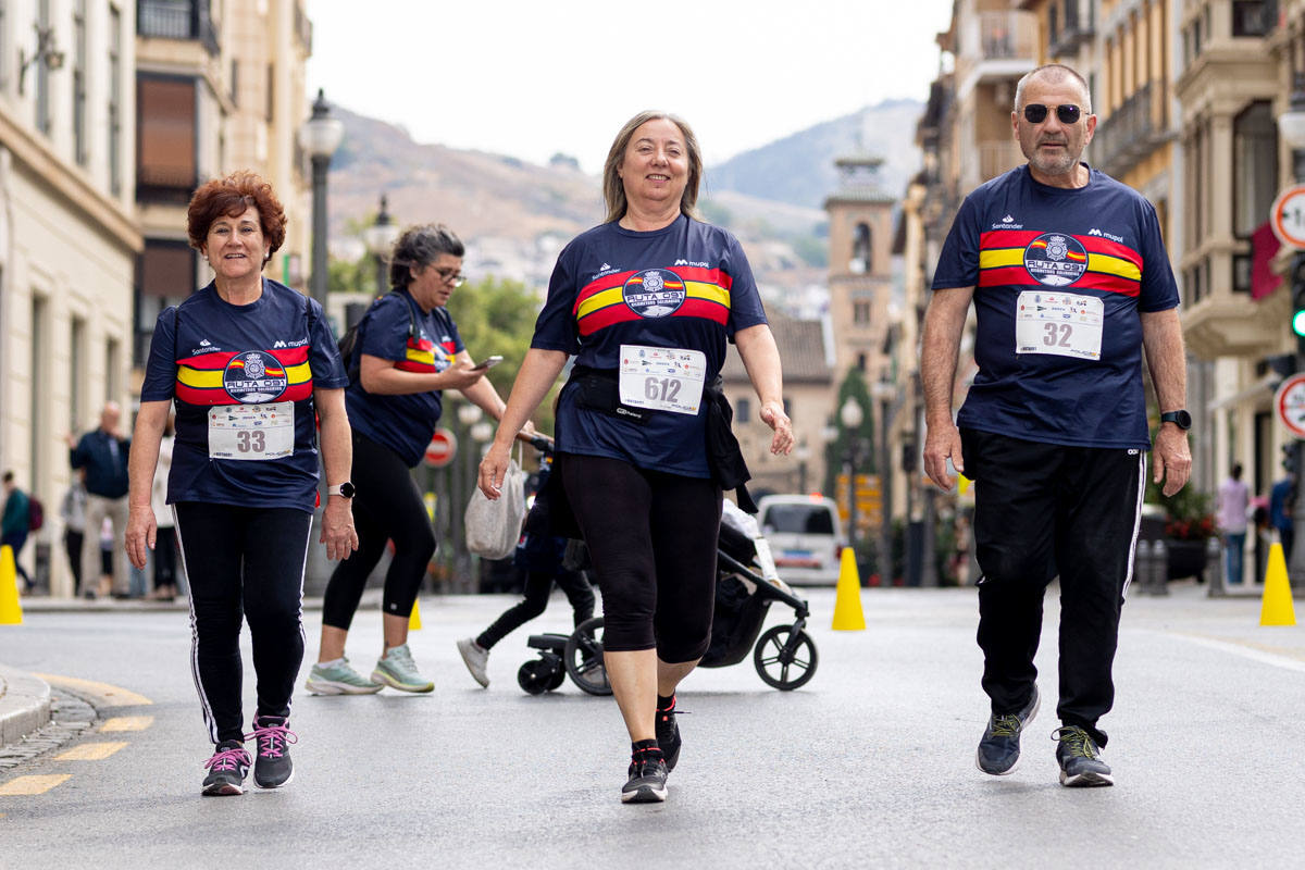 Encuéntrate en la carrera solidaria Ruta 091 de la Policía en Granada