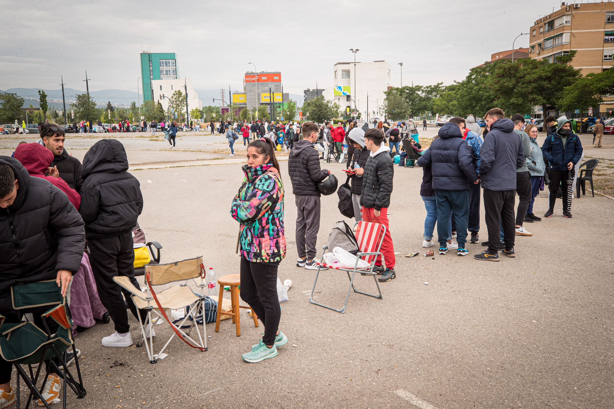 Encuéntrate en las colas de Los Cármenes