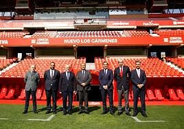 El Secretario General de la Unión de Cámaras de Comercio de la Liga Árabe visita al Granada CF