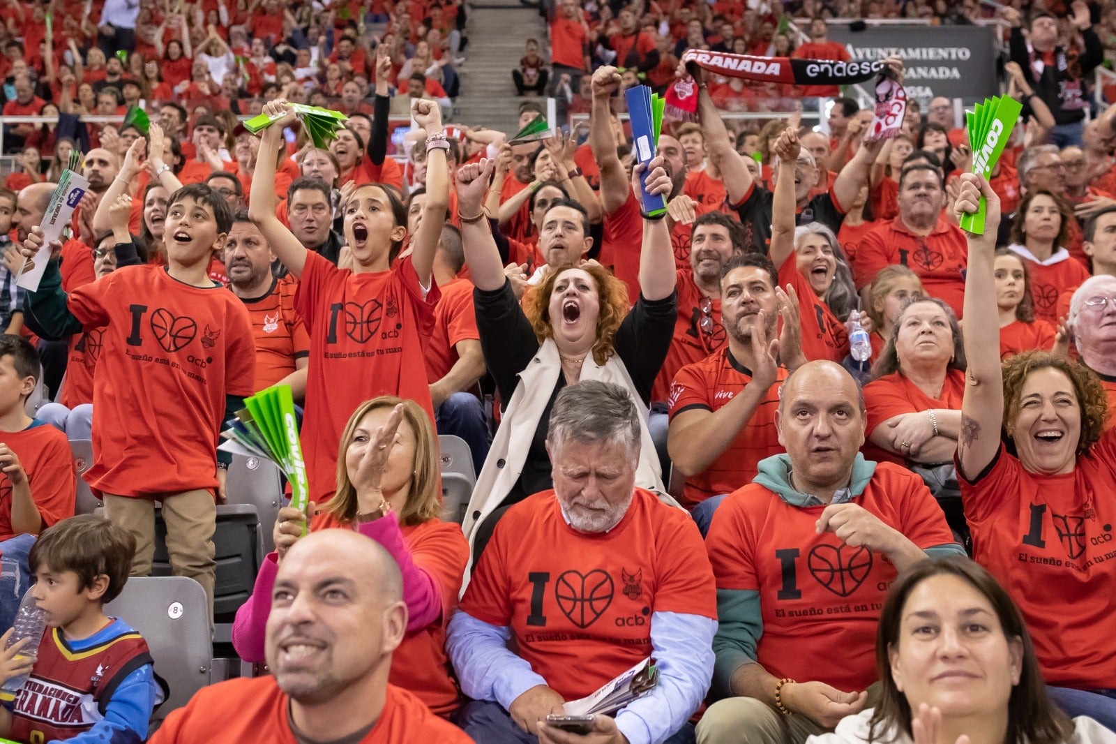Las mejores imágenes de la fiesta en el Palacio de los Deportes