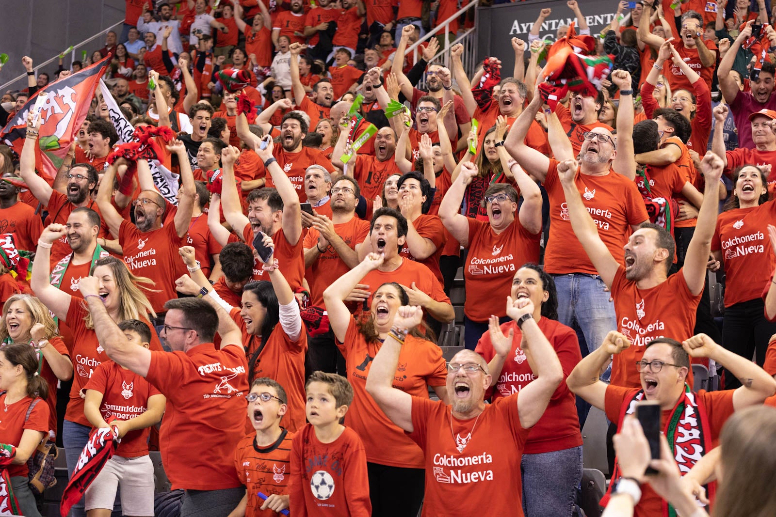 Las mejores imágenes de la fiesta en el Palacio de los Deportes