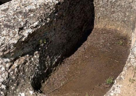 Imagen secundaria 1 - La desconocida ruta de las Necrópolis de Sierra Martilla en Granada