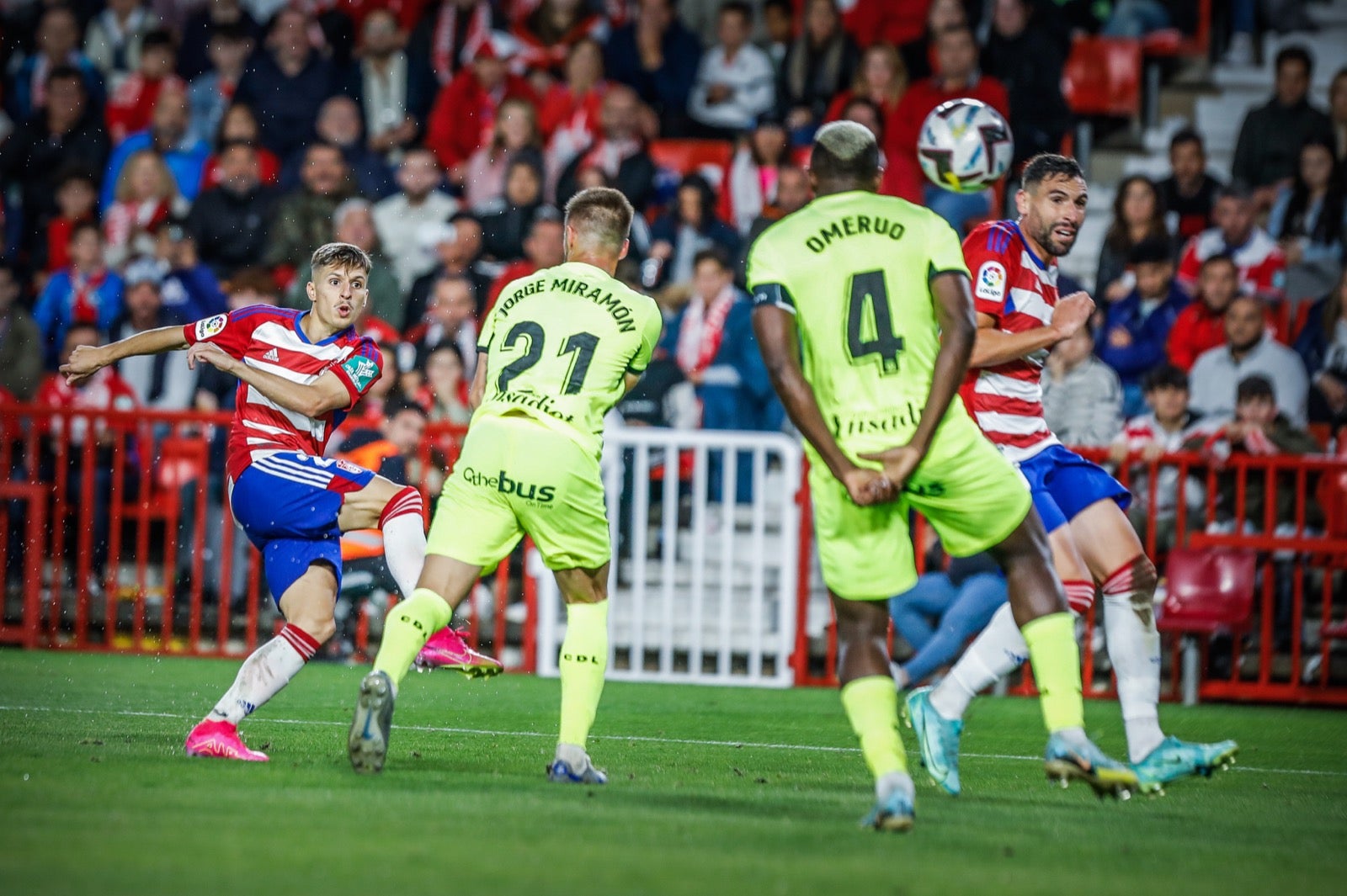 Las imágenes del Granada-Leganés a pie de campo