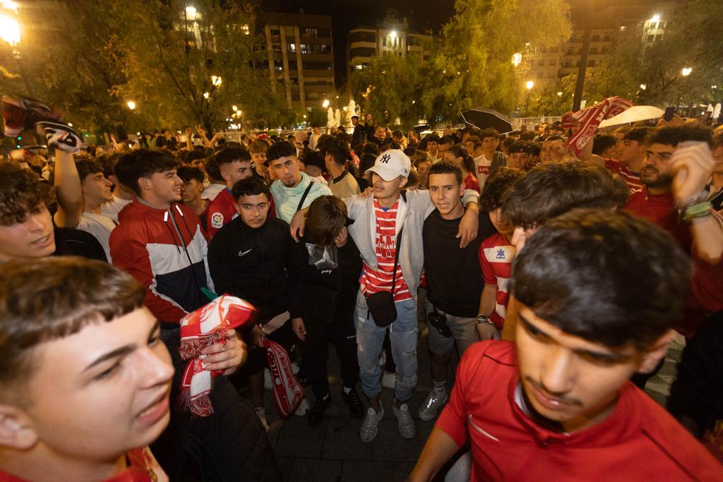 Las imágenes de la celebración en la Fuente de las Batallas