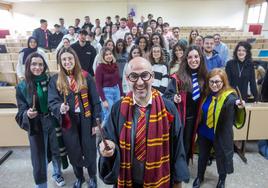 El espíritu de la saga de Harry Potter ha tomado este recinto universitario.