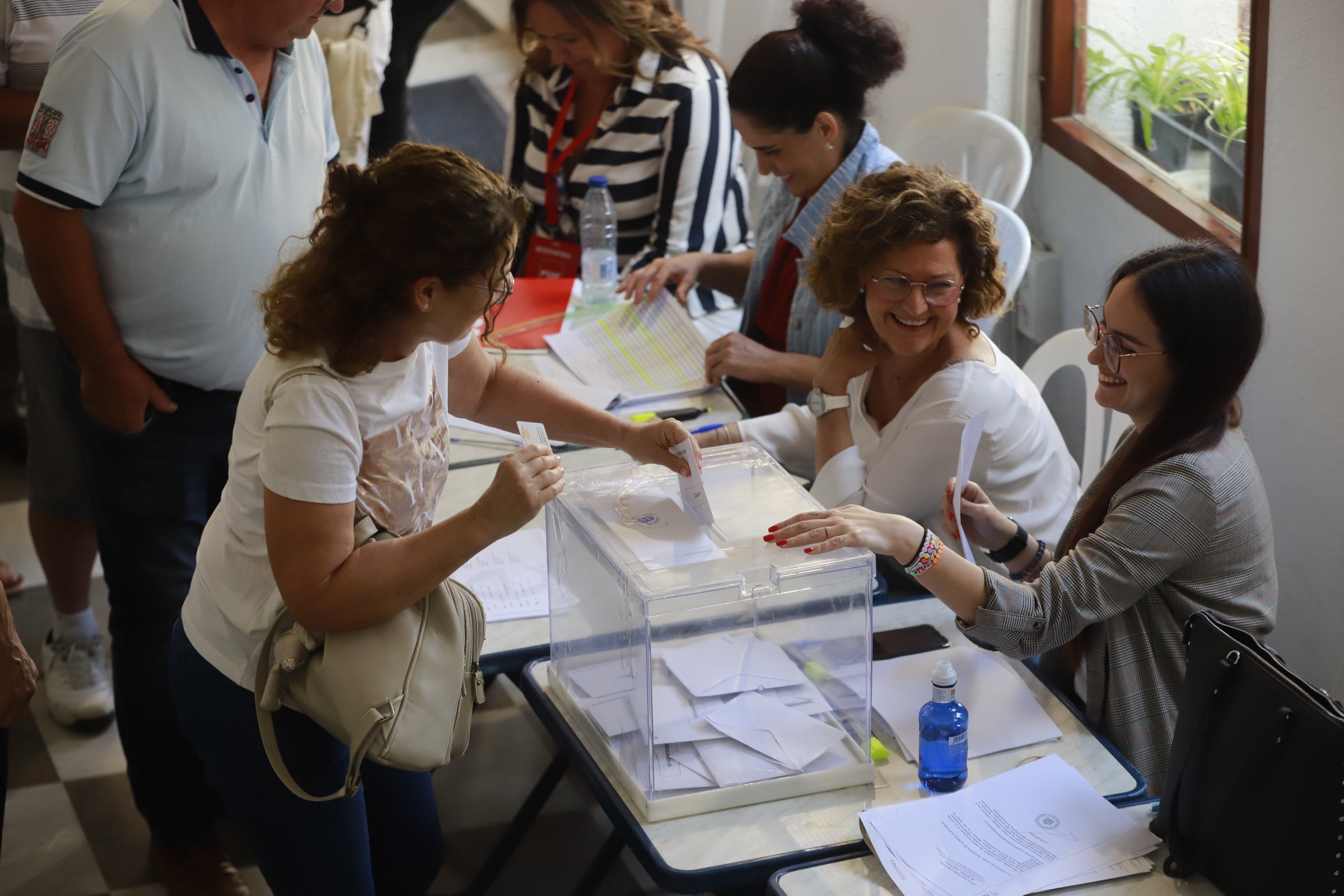 La Costa Tropical vota por el 28M