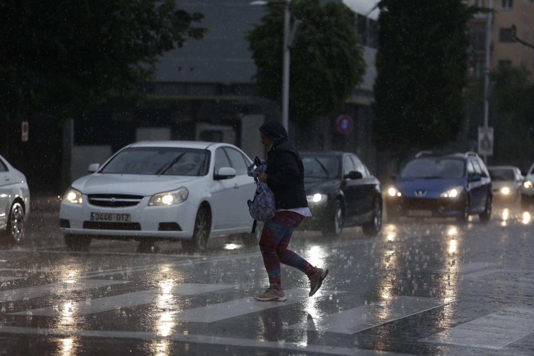 Las imágenes de la tormenta de granizo que ha inundado Granada