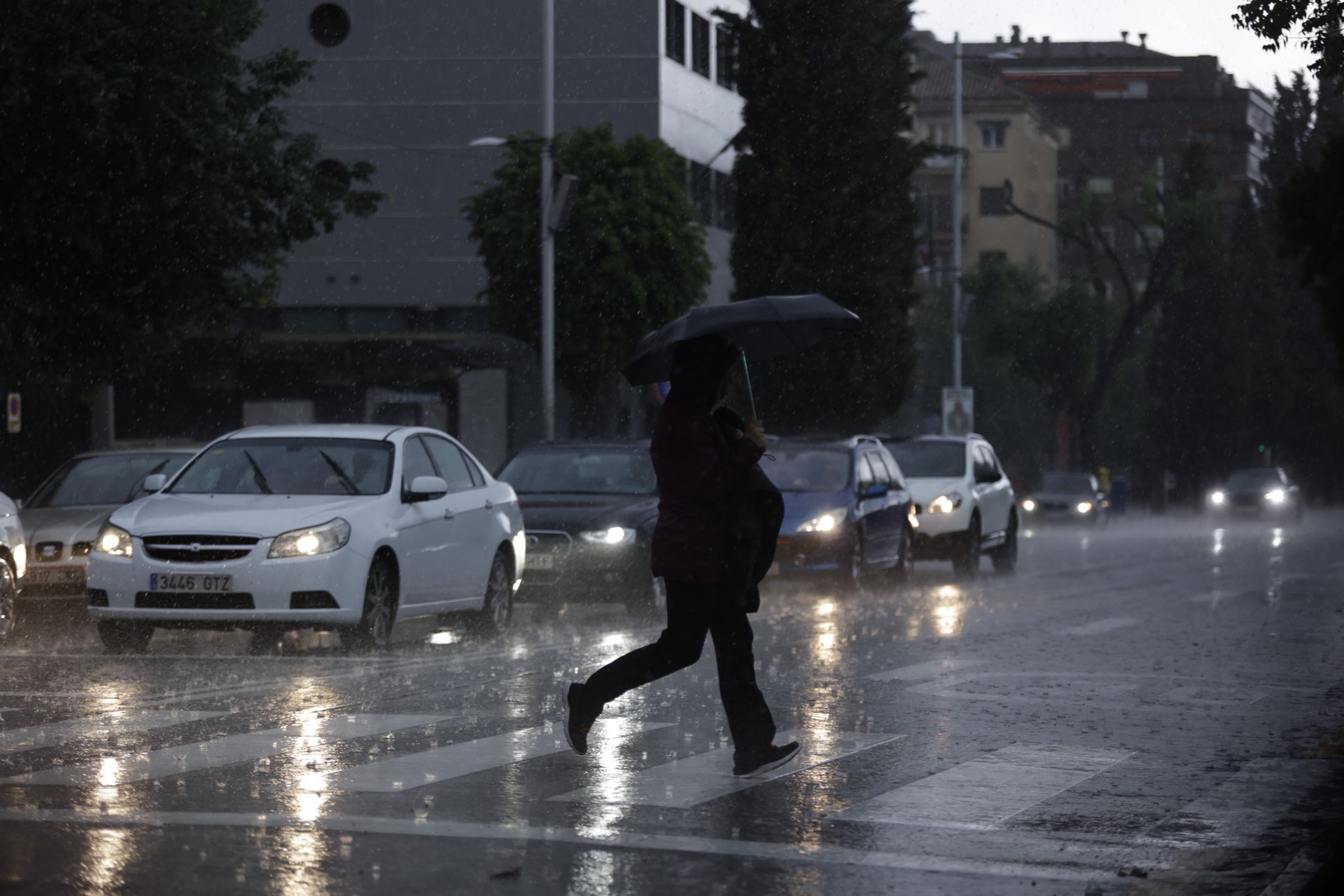 Las imágenes de la tormenta de granizo que ha inundado Granada