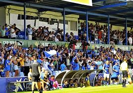 Vista lateral de la Tribuna Alta y Tribuna Baja, donde el abono estará amortizado solo con la compra de dos o más participaciones en la nueva Sociedad Anónima Deportiva.