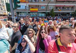 Las imágenes de los granadinos disfrutando del desfile de las Fuerzas Armadas