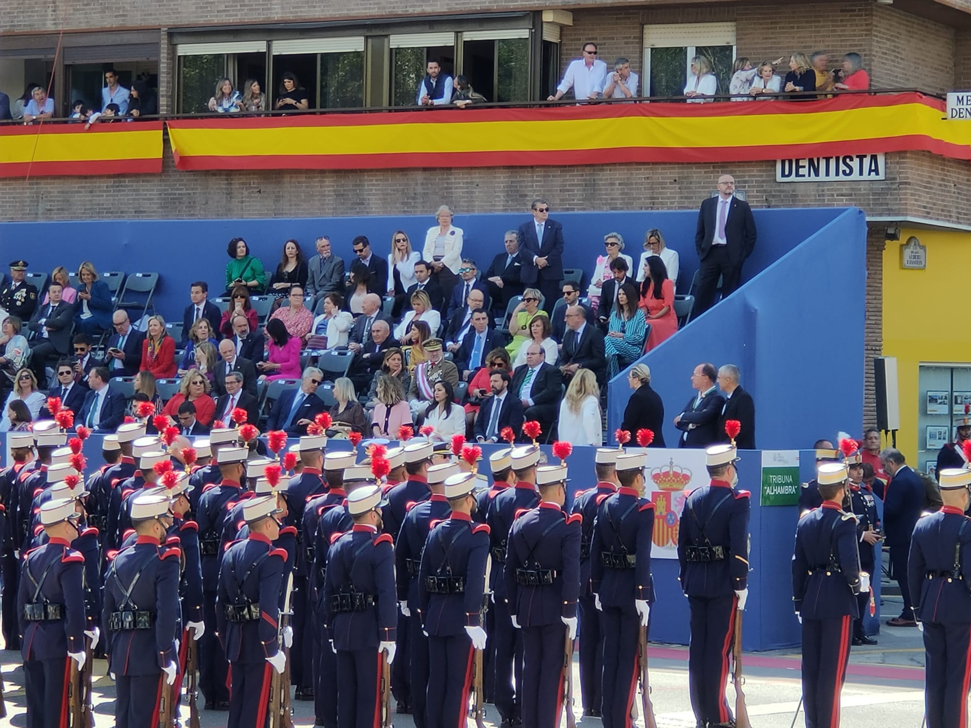 Las imágenes del desfile de las Fuerzas Armadas desde dentro y a vista de pájaro