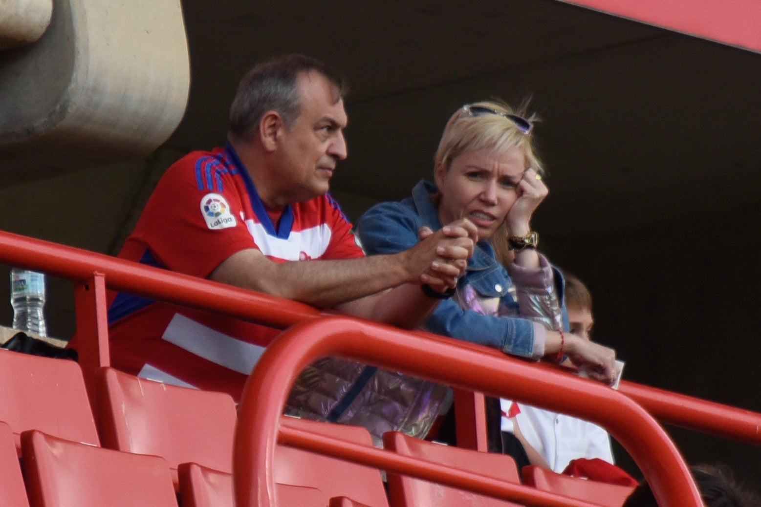 Encuéntrate en el partido del equipo femenino del Granada