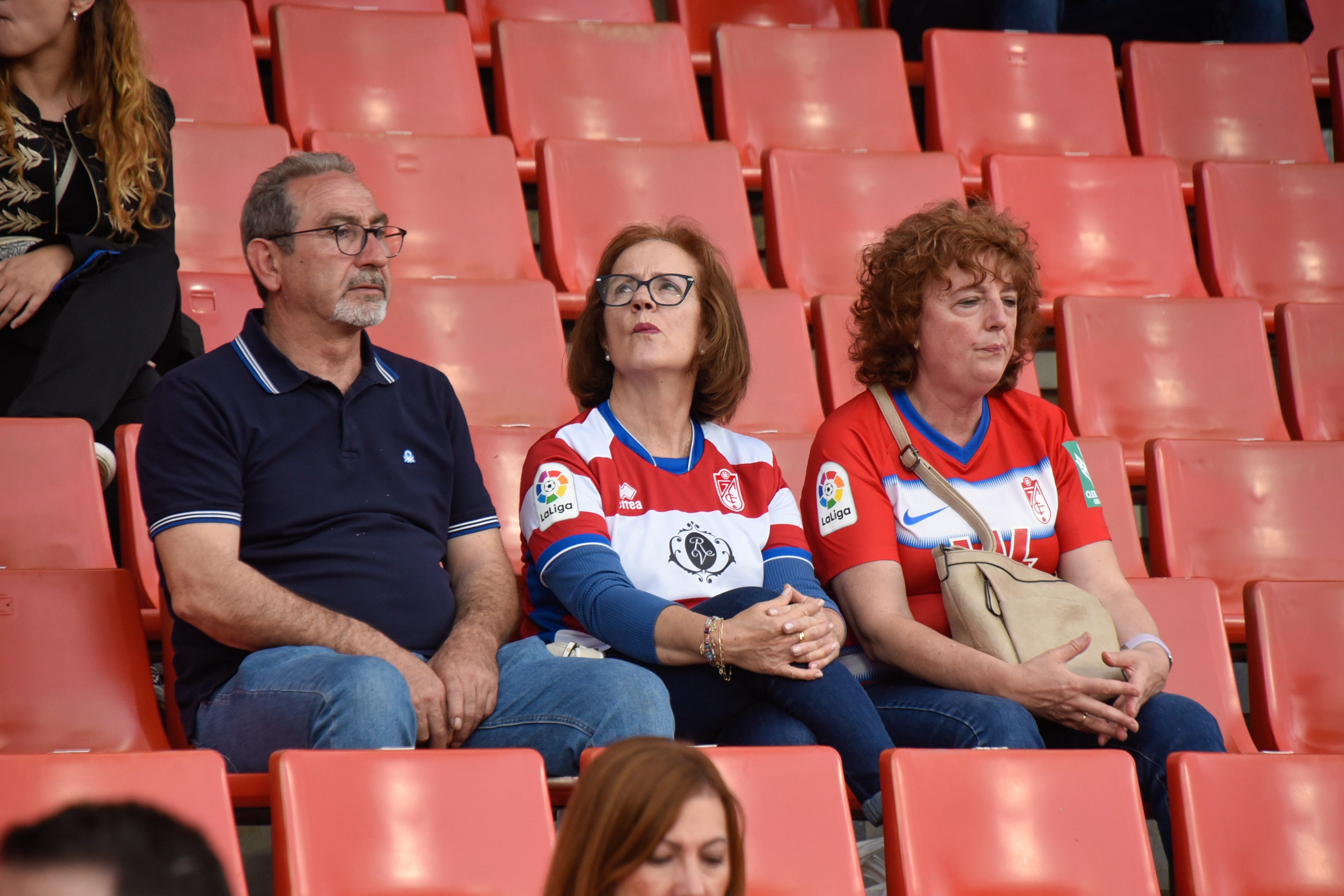 Encuéntrate en el partido del equipo femenino del Granada