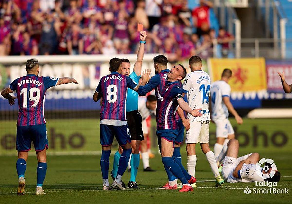 Eibar y Alavés empatan en Ipurua y aplazan la resolución a Mendizorroza