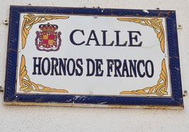 La calle Hornos francos es perpendicular a San Andrés.