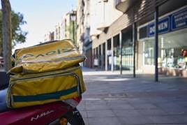 Una mochila de reparto de un 'rider'.