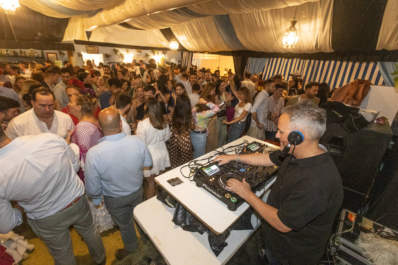 La noche en el Ferial, en imágenes