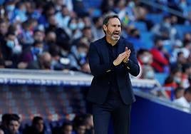 Vicente Moreno es el que mejor posicionado está para ser técnico indálico.