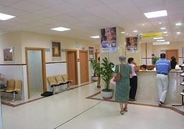 Un centro de salud de la capital granadina.