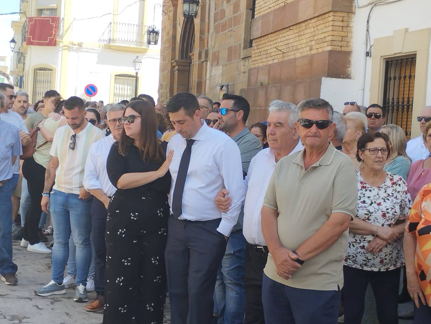 Concentración este lunes al mediodía ante el Ayuntamiento de Marmolejo.