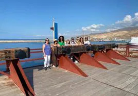 Participantes en el 'Press Trip' por Almería, en el Cable Inglés.