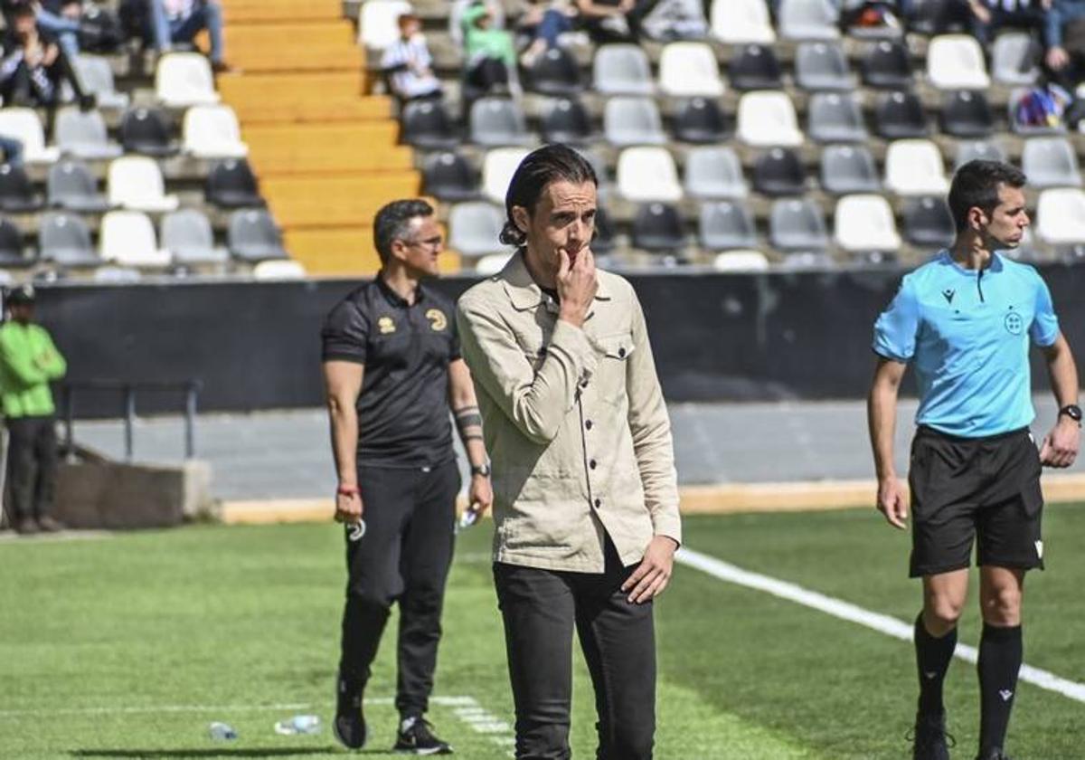 David Tenorio, durante un partido con el Badajoz.