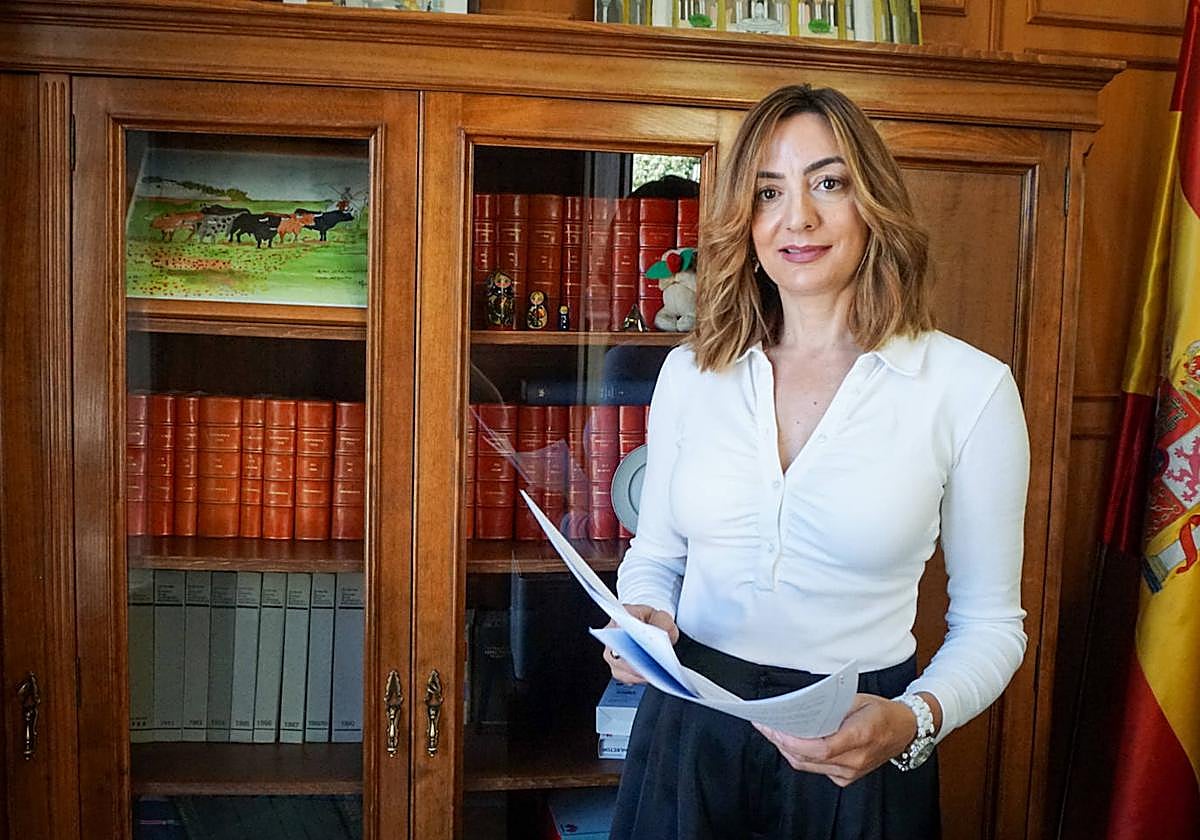 La magistrada Montse Peña, en su despacho del Juzgado de Primera Instancia número 6 de la capital.