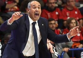 Curro Segura busca su cuarto ascenso a la Liga Endesa.
