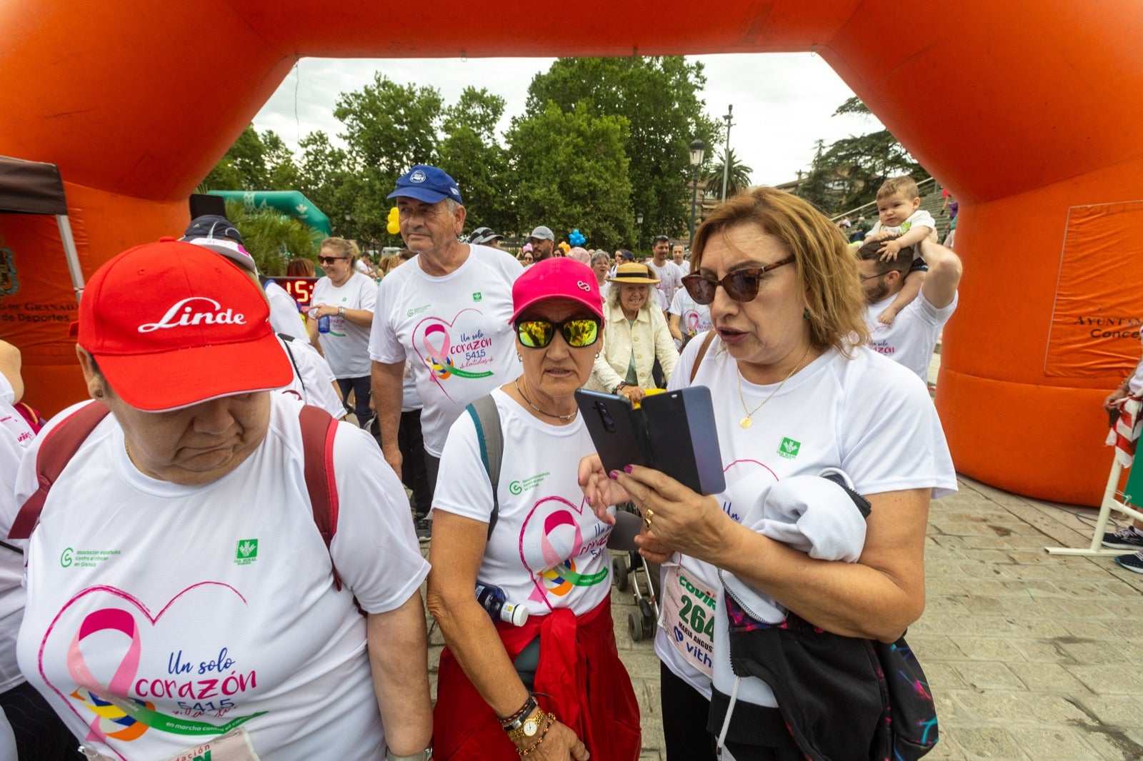 Granada marcha contra el cáncer