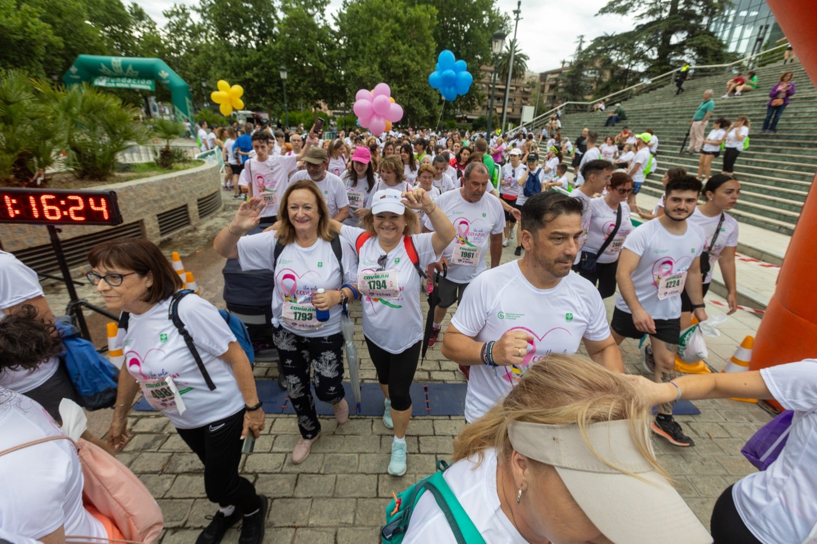 Granada marcha contra el cáncer