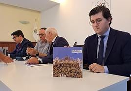 Un momento de la presentación de la revista.