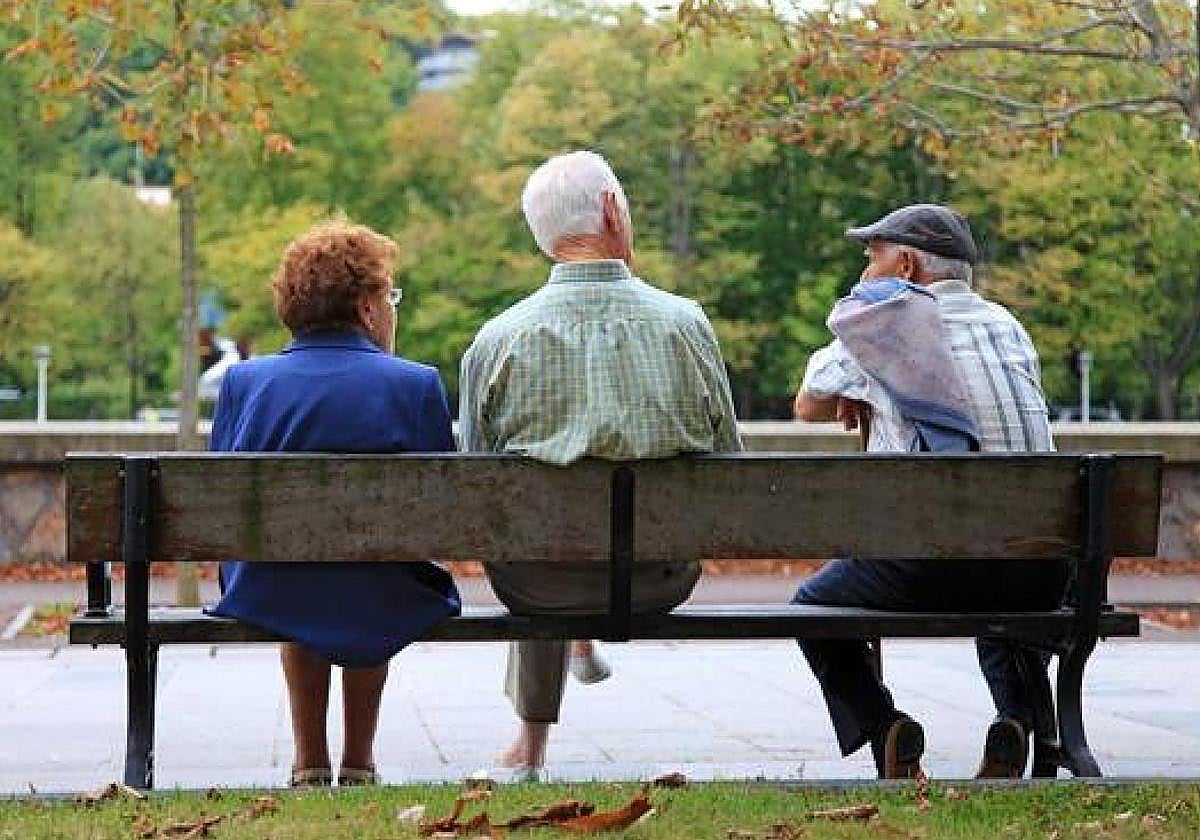 Importante aviso de la OCU sobre la jubilación y el ahorro.