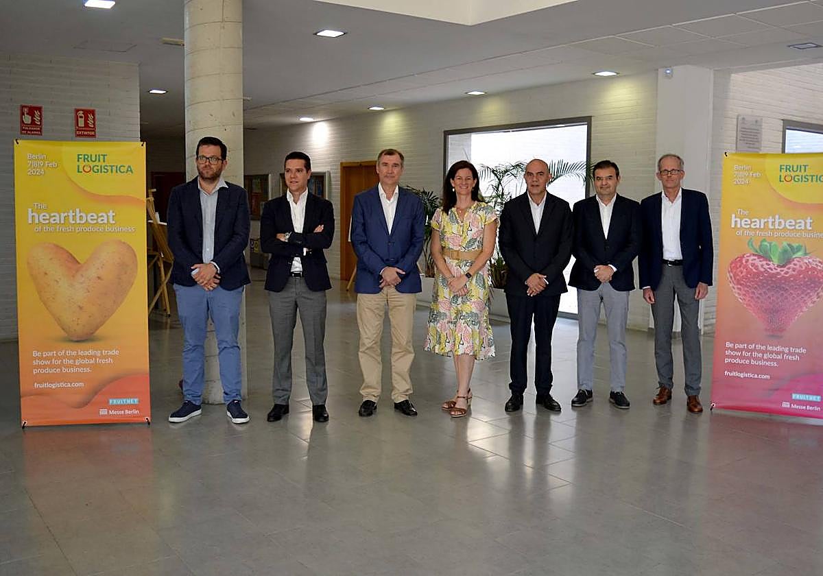 J. A. Sánchez, J. J. Lara, A. Giménez, S. De Juanes, A. Alcántara, P. Romera y W. Braunstein.